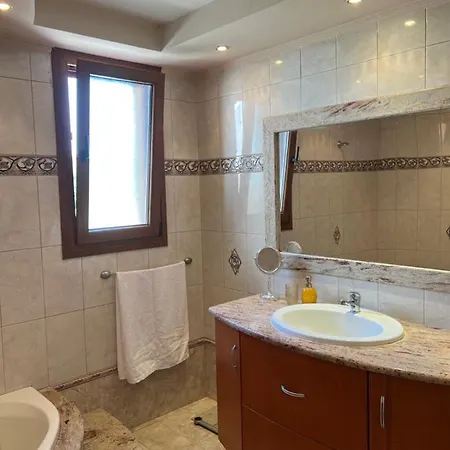 Luna's Summer House Casa de Férias *